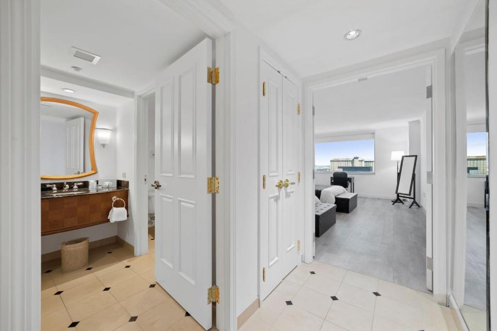Cozysuites At Showboat Spacious 2Br 3Ba Ocean Front Condo Атлантик-Сіті Екстер'єр фото